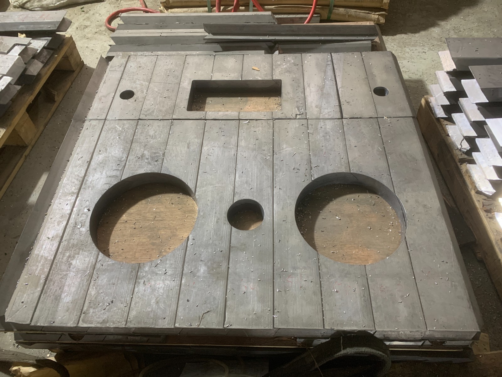 青岛铅合金加工件